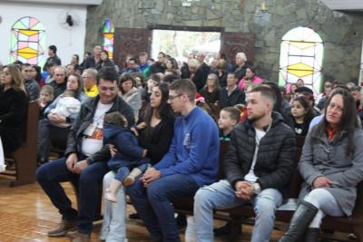 Bispo Dom Amilton Presidiu a Missa das CrianÃ§as em louvor ao Bom Jesus em Campo Mendes